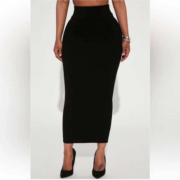 Makena Snatched Maxi Skirt - Picture 3 of 14